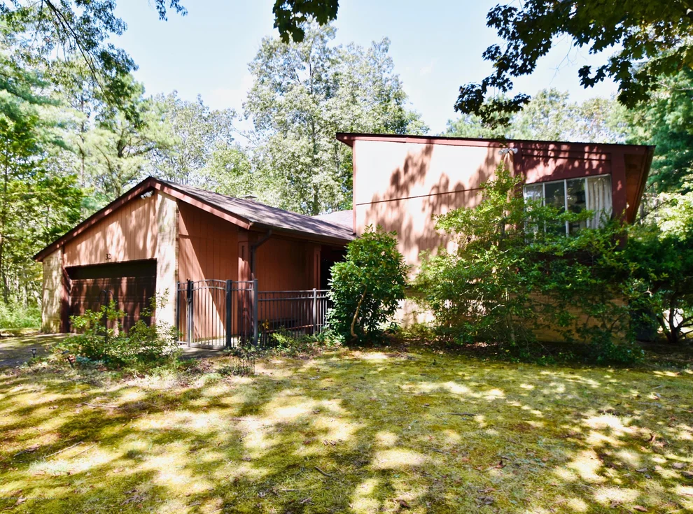 Unit for sale at 32 London Drive, Jackson, NJ 08527