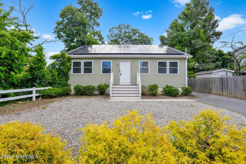 Unit for sale at 10 S Gateway Street, Toms River, NJ 08753