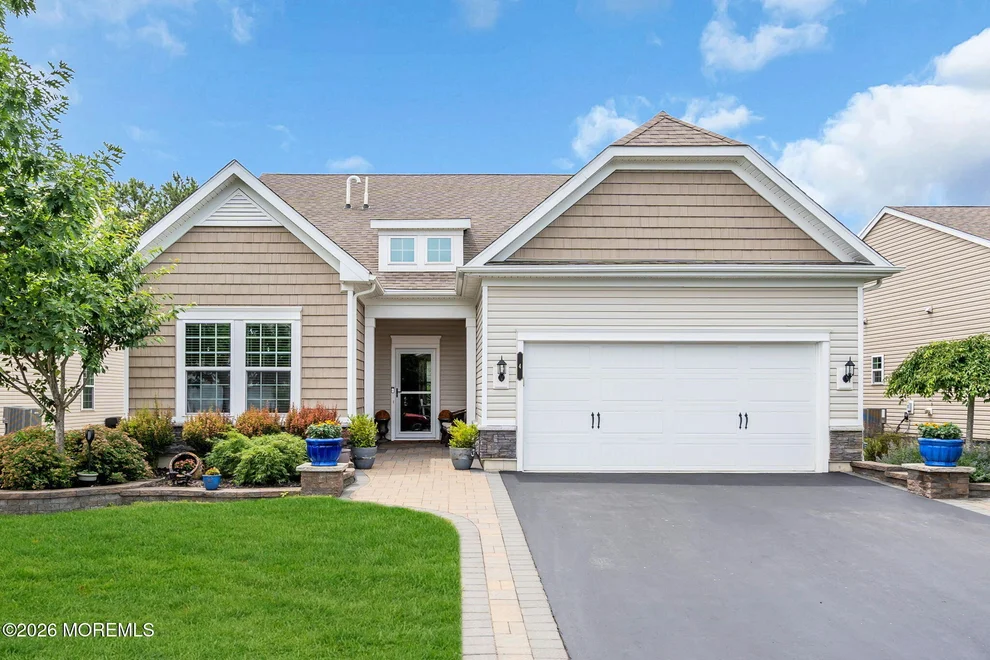 Unit for sale at 4 Bromley Lane, Manchester, NJ 08759