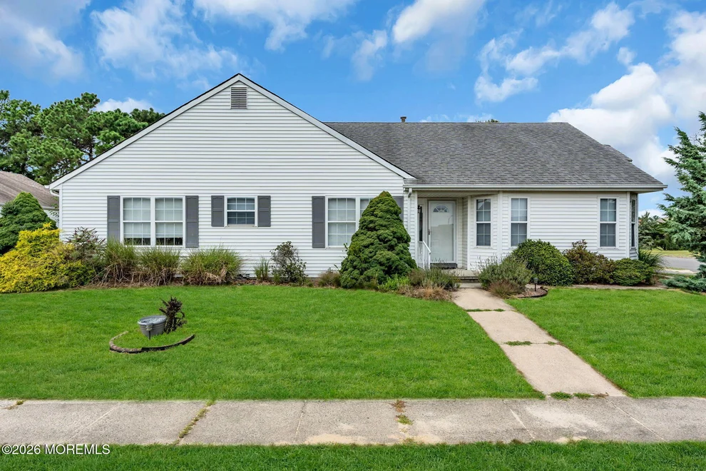 Unit for sale at 91 Portsmouth Drive, Toms River, NJ 08757