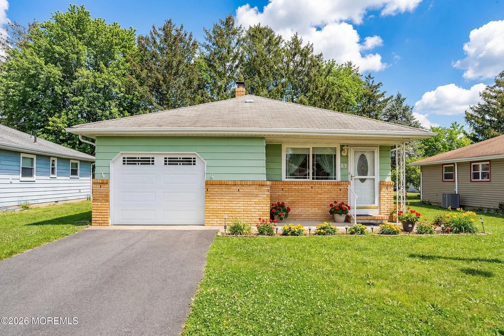 Unit for sale at 82 Barbuda Street, Toms River, NJ 08757