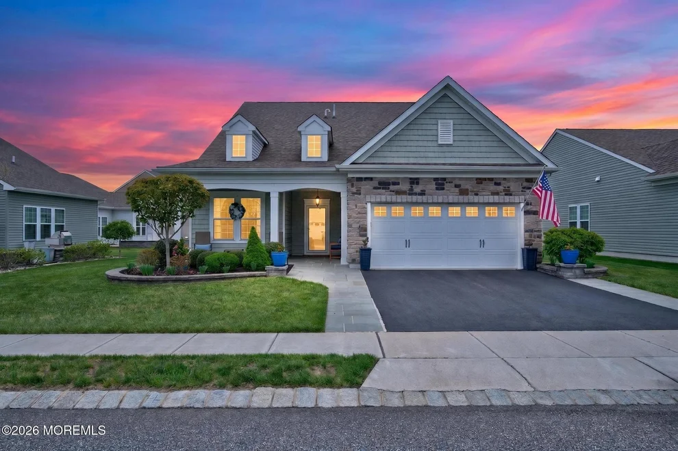 Unit for sale at 43 Aylesford Lane, Manchester, NJ 08759