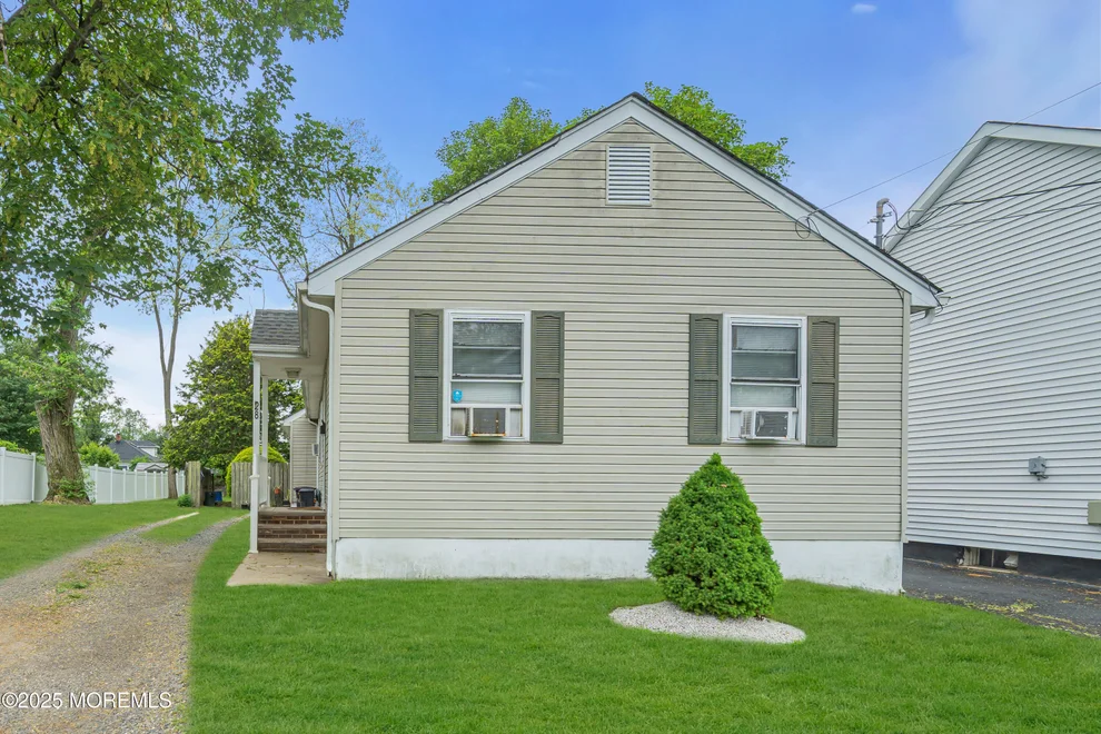 Unit for sale at 28 Lockwood Avenue, Freehold, NJ 07728