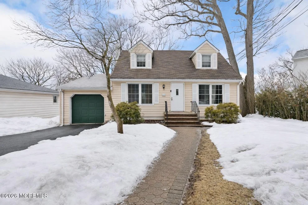 Unit for sale at 627 E Vail Road, Landing, NJ 07850