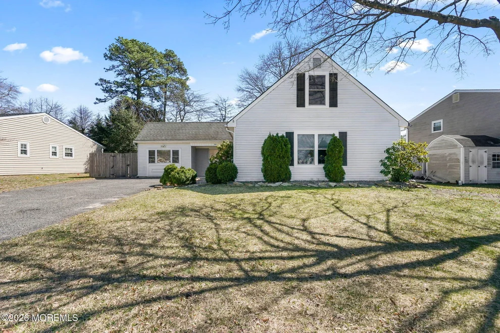 Unit for sale at 4 Winsted Drive, Howell, NJ 07731