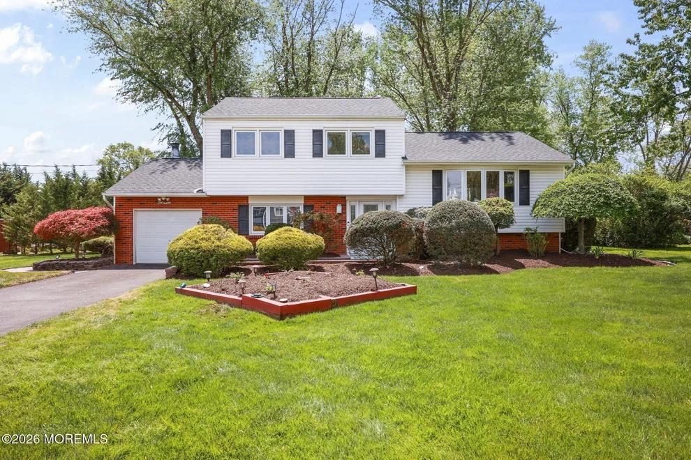 Unit for sale at 7 Kilmer Drive, Manalapan, NJ 07726