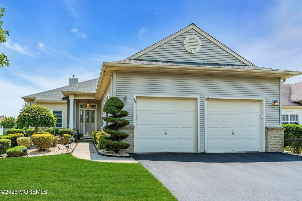 Unit for sale at 14 Vecchio Road, Manchester, NJ 08759