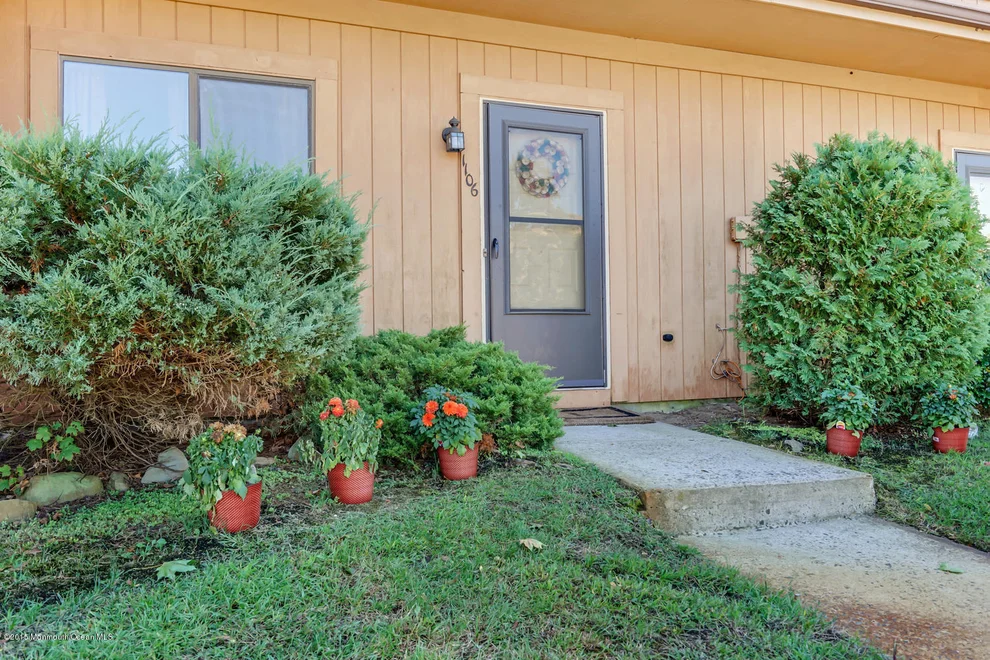Unit for sale at 1106 Sandra Place, Brick, NJ 08724