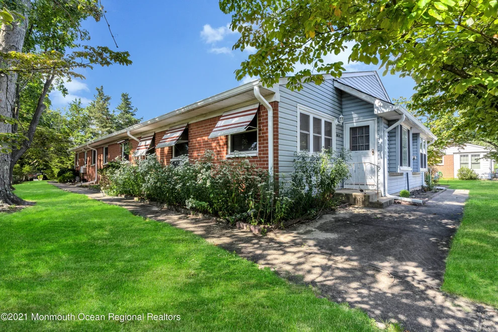 Unit for sale at 768A Hudson Parkway, Whiting, NJ 08759