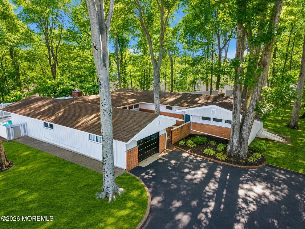Unit for sale at 10 Woodland Terrace, Lincroft, NJ 07738