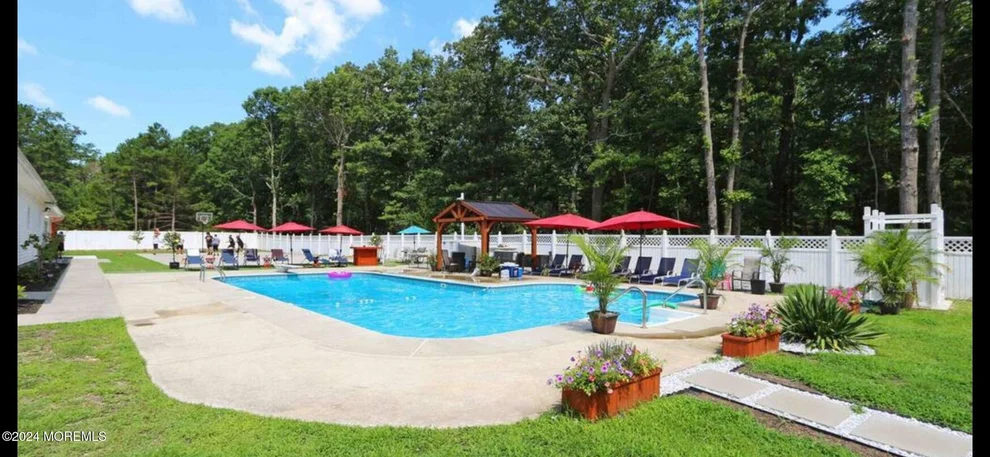 Unit for sale at 109 Cates Road, Egg Harbor Twp, NJ 08234