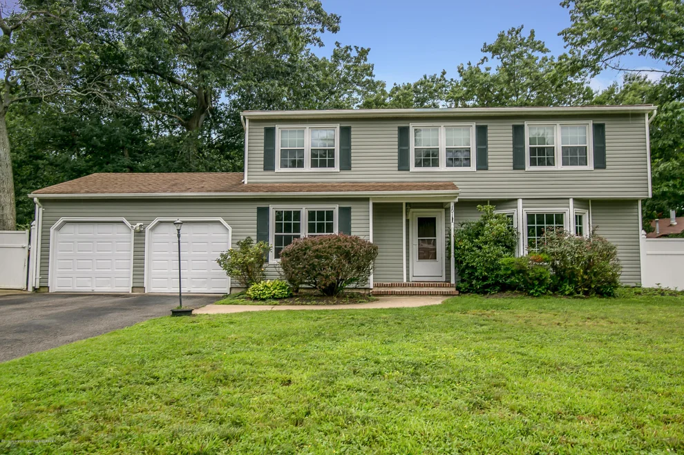 Unit for sale at 101 Scotia Court, Manchester, NJ 08759