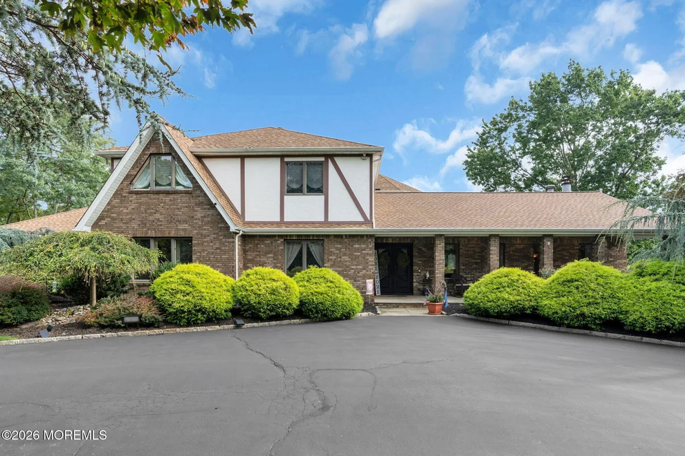 Unit for sale at 3 Peachtree Lane, Manalapan, NJ 07726