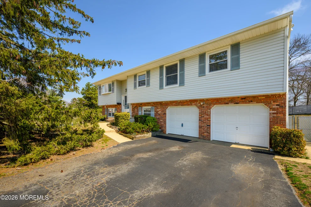 Unit for sale at 43 Westbrook Road, Howell, NJ 07731