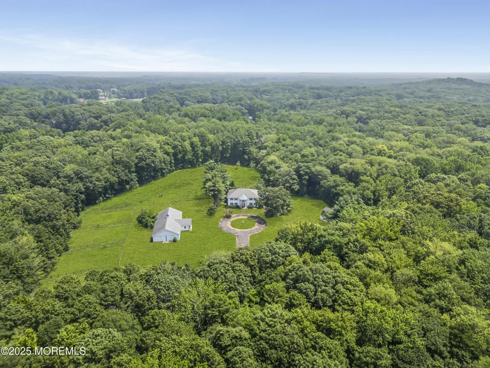 Unit for sale at 447 Stagecoach Road, Millstone, NJ 08510