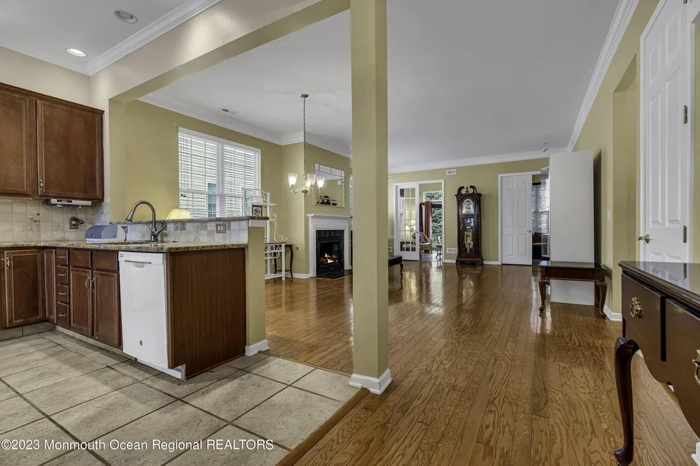 Unit for sale at 193 Einstein Way, Cranbury, NJ 08512