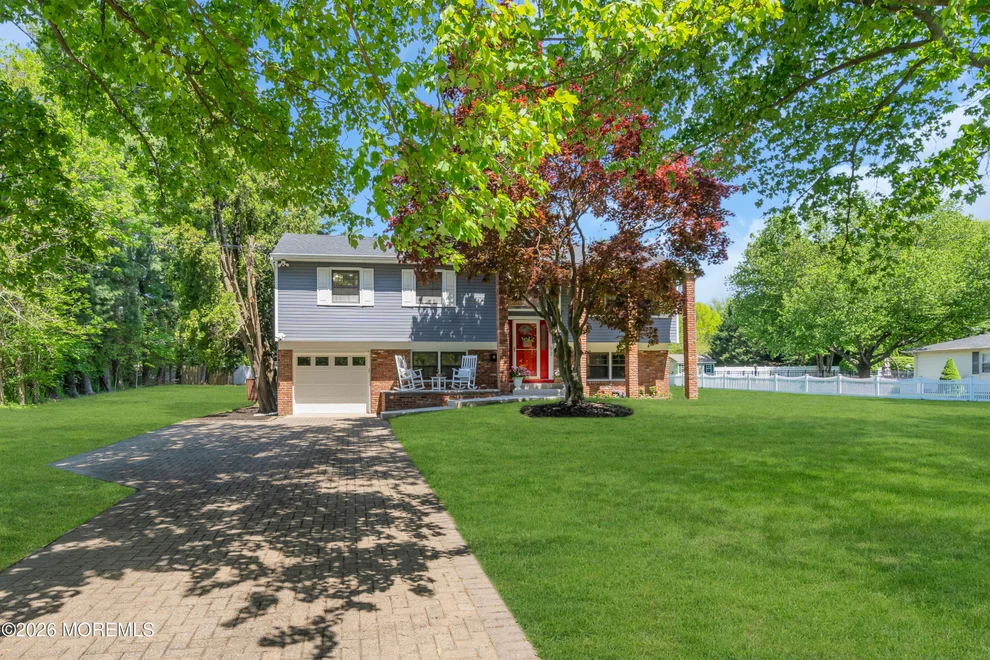 Unit for sale at 93 Woodcrest Drive, Freehold, NJ 07728