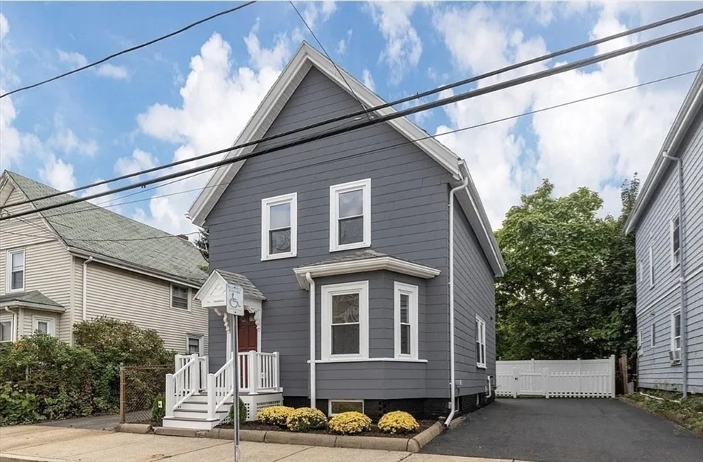 Unit for sale at 10 Williams Ave, Lynn, MA 01902