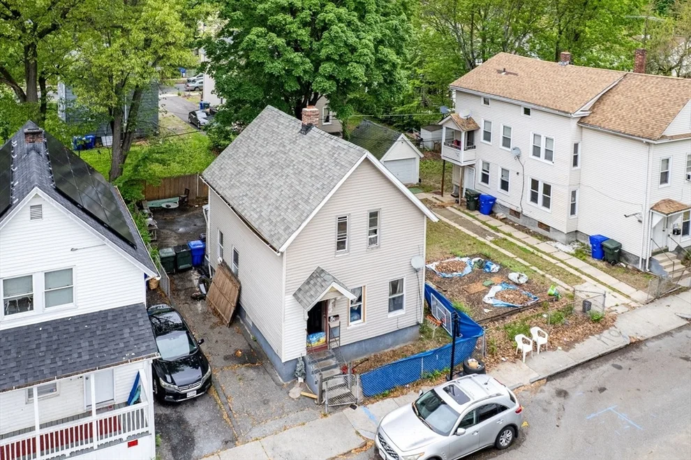 Unit for sale at 42 Queen Street, Springfield, MA 01109