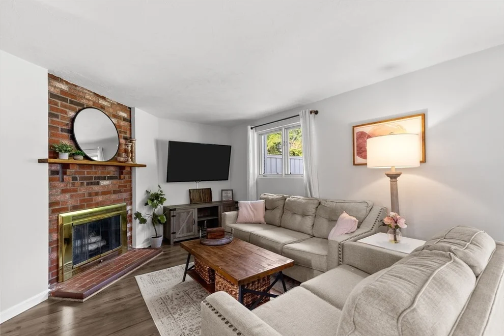 Unit for sale at 52 Liberty St, Plymouth, MA 02360