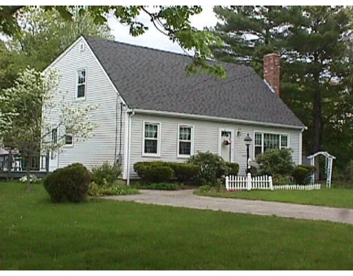 Unit for sale at 77 Adams Street, Medfield, MA 02052