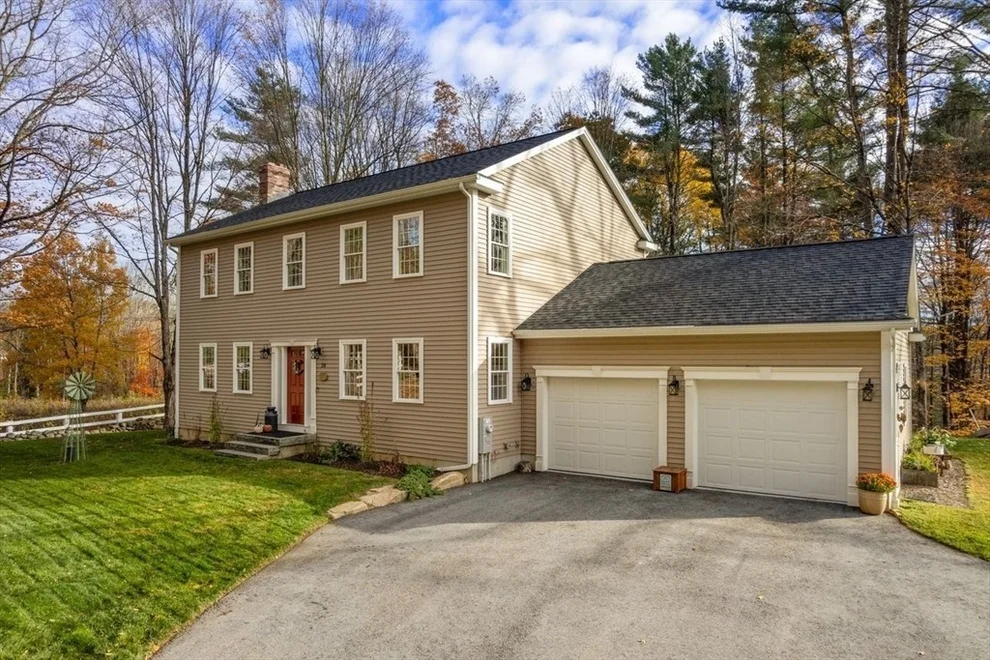 Unit for sale at 28 Allen Rd, Sturbridge, MA 01566