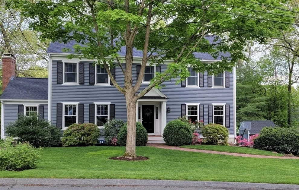 Unit for sale at 2 Marlboro Road, Lexington, MA 02421