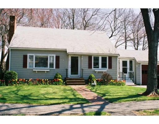 Unit for sale at 23 Swansea Rd., Wakefield, MA 01880