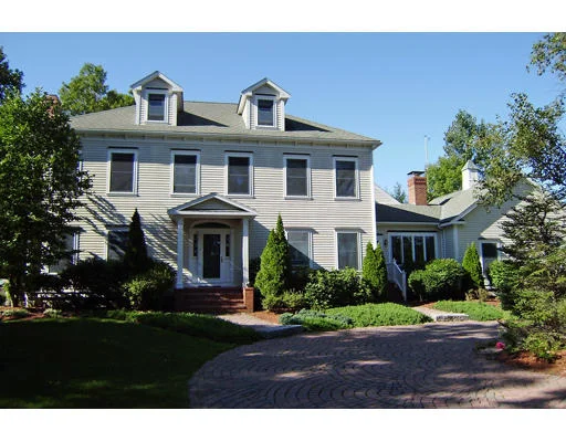 Unit for sale at 14 Skowhegan Way, Natick, MA 01760