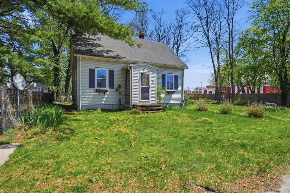 Unit for sale at 34 Plympton St, New Bedford, MA 02745