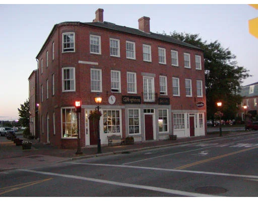 Unit for sale at 5 Water St. Rear, Newburyport, MA 01950