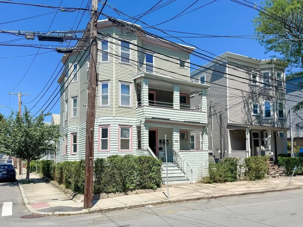 Unit for sale at 69 Conwell Ave, Somerville, MA 02144