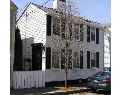 Unit for sale at 17 Mall St, Salem, MA 01970