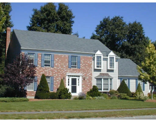 Unit for sale at 3 Maple Brook Lane, Franklin, MA 02038