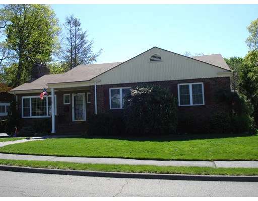 Unit for sale at 101 Shelton, Swampscott, MA 01907
