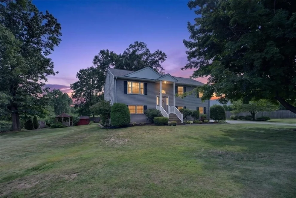 Unit for sale at 43 Zachary Ln, Agawam, MA 01001