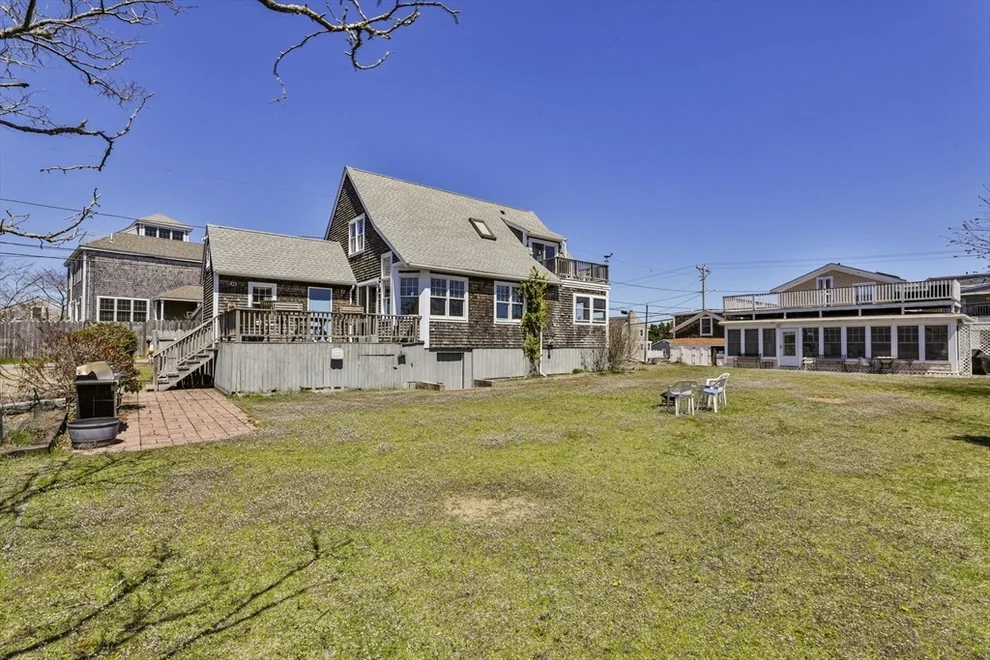 Unit for sale at 5 64th St, Newburyport, MA 01950