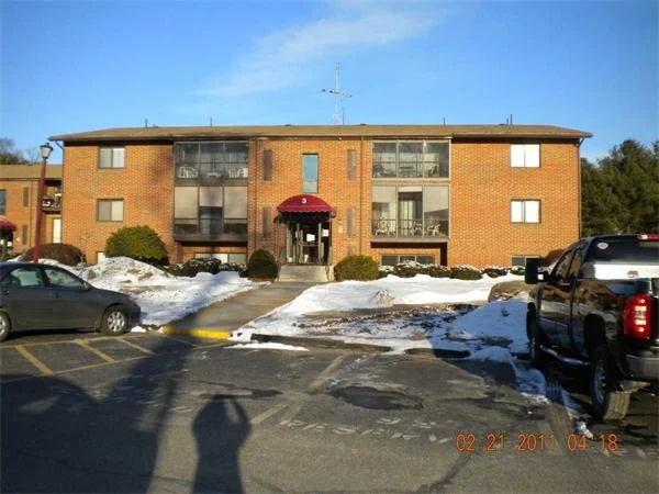 Unit for sale at 221 Oak St, Brockton, MA 02301