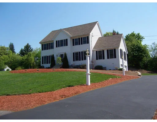 Unit for sale at 2 Canterbury Ln, Norfolk, MA 02056