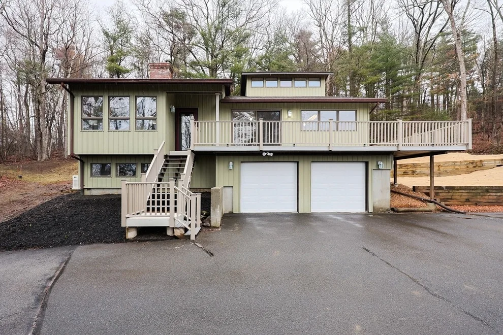 Unit for sale at 251 Holland Road, Sturbridge, MA 01566