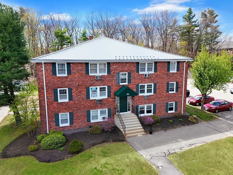 Unit for sale at 36 Ridgewood Ln, Gardner, MA 01440