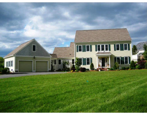 Unit for sale at 4 Gershom Dr, Grafton, MA 01536
