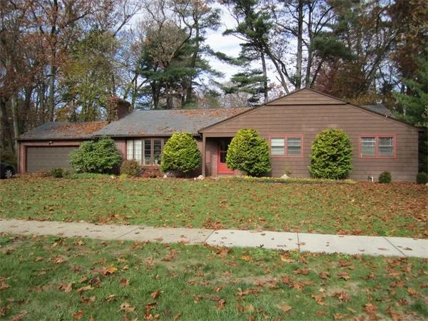 Unit for sale at 274 Converse St, Longmeadow, MA 01106