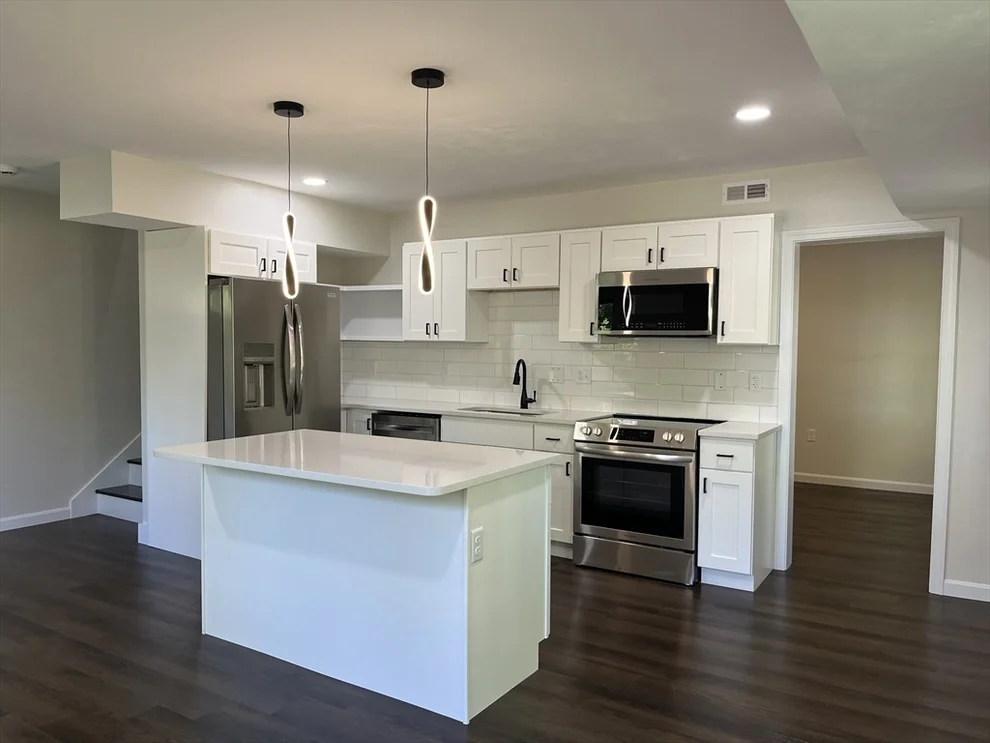 Unit for sale at 88 Ashburnham St, Fitchburg, MA 01420