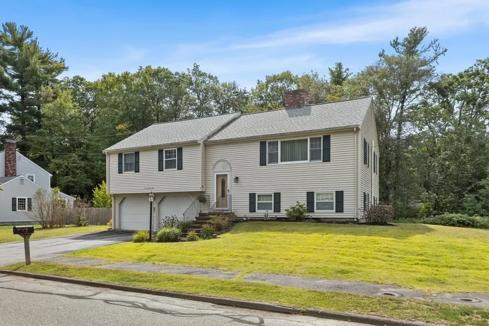 Unit for sale at 7 Hickory Lane, North Reading, MA 01864