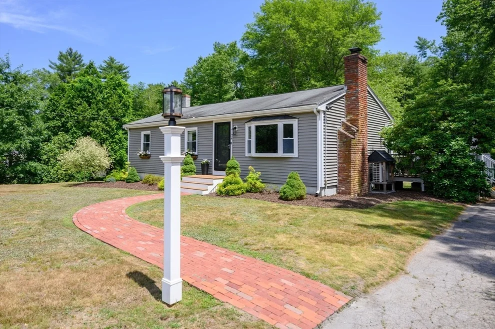 Unit for sale at 54 Forest St, Pembroke, MA 02359