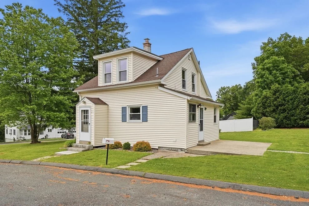 Unit for sale at 61 Saugus Ave, East Longmeadow, MA 01028