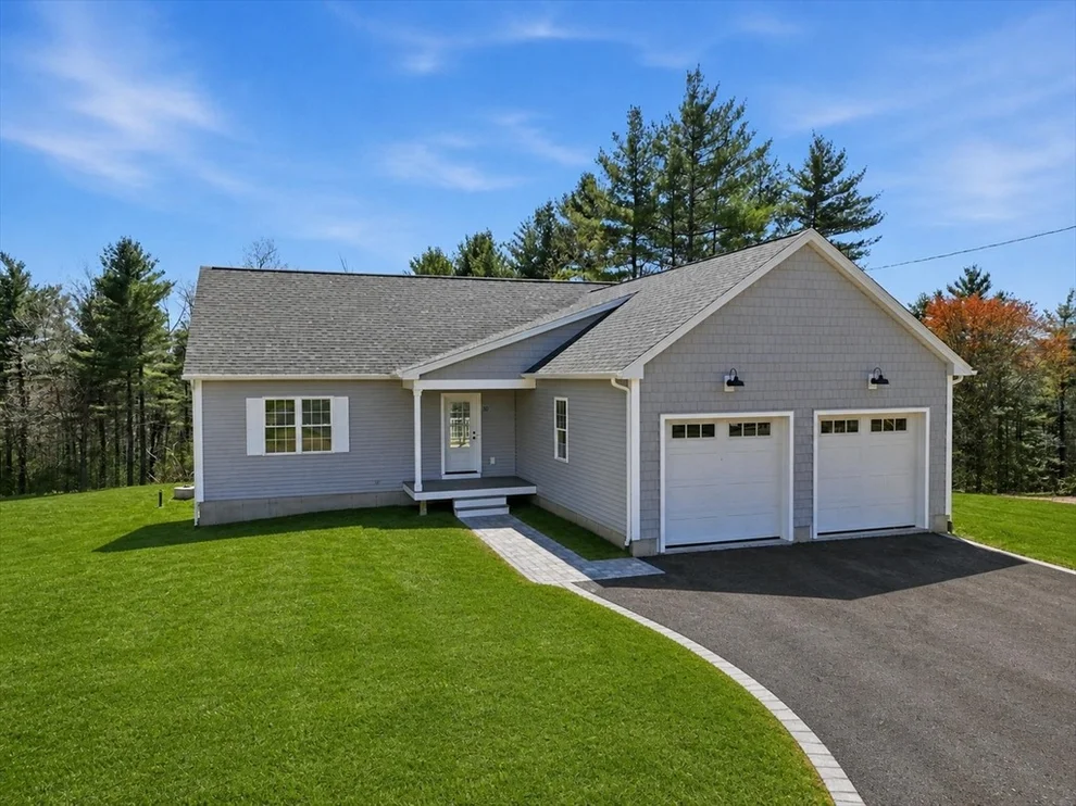 Unit for sale at 10 Foster Rd, West Brookfield, MA 01585