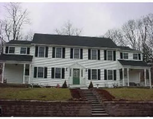 Unit for sale at 5B Lincoln Avenue, Westford, MA 01886