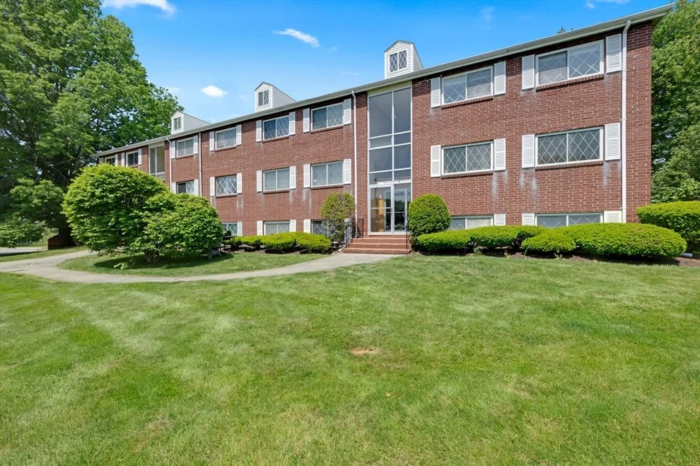 Unit for sale at 1 Fernview Avenue, North Andover, MA 01845